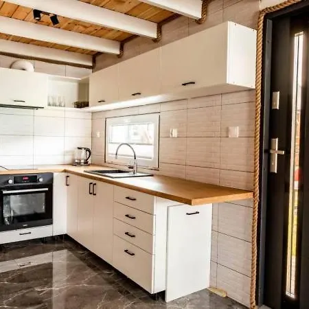 Anchor 鲁比亚托沃